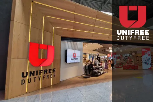 İDESİS Mühendislik tarafından Unifree Duty Free projesinde profesyonel ses ve görüntü sistemleri kurulumu gerçekleştirilmiştir. Ticari alanın ihtiyaçlarına uygun AV altyapısı tasarlanarak yüksek performanslı ve güvenilir bir sistem entegrasyonu sağlanmıştır.
